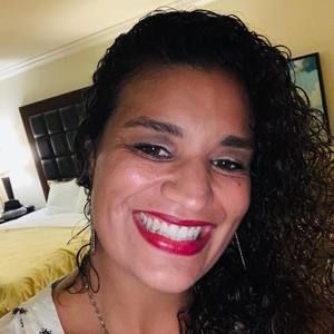 Meet your Posher, Michele